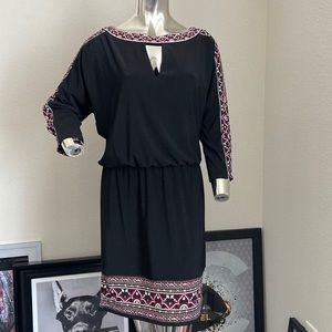 White House Black Market Slit Sleeve Embroidered Blouson Dress